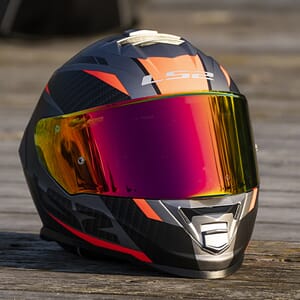 Helhjelm.jpg Helhjelm.jpg