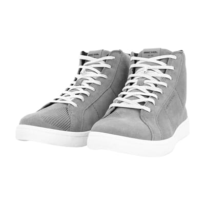 357258640.jpg