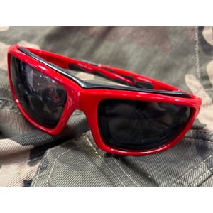 Bullfighter Solglasögon Röd Ram / Svart Glass